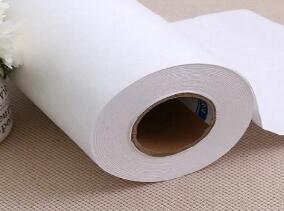 自貢無紡布產業升級，紙箱包裝服務協同發展新機遇